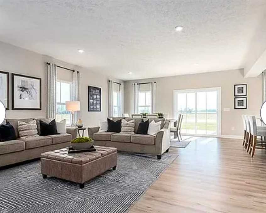 7401 Quantico Way - Photo 3 of 11