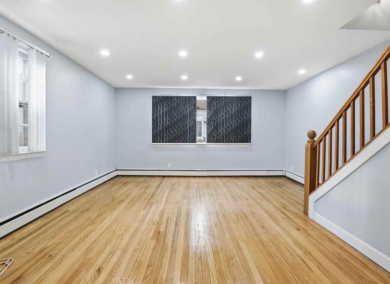 305 N Terrace Ave - Photo 2 of 7