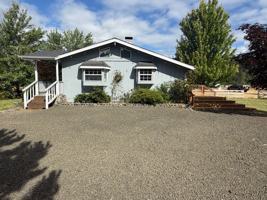featured image of 721 Cole Rd