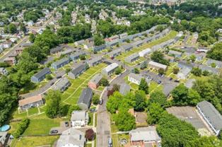 105 Ledgecrest Ave - Photo 1 of 1