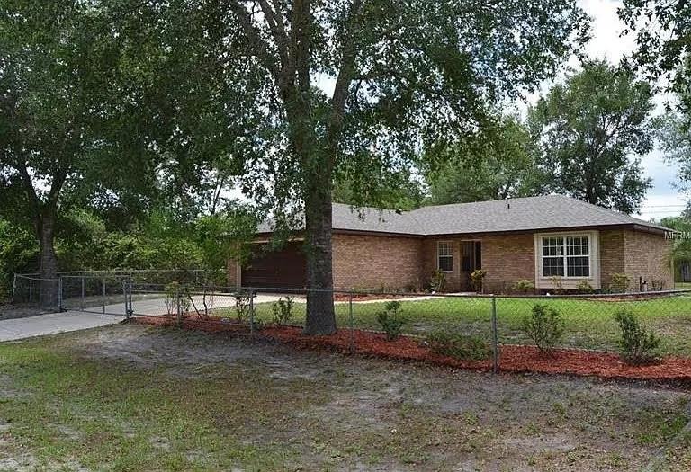 2871 Beckwith St - Photo 2 of 16