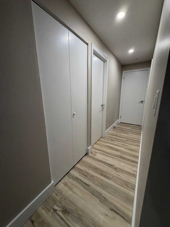 47 Avonwood Rd - Photo 3 of 20