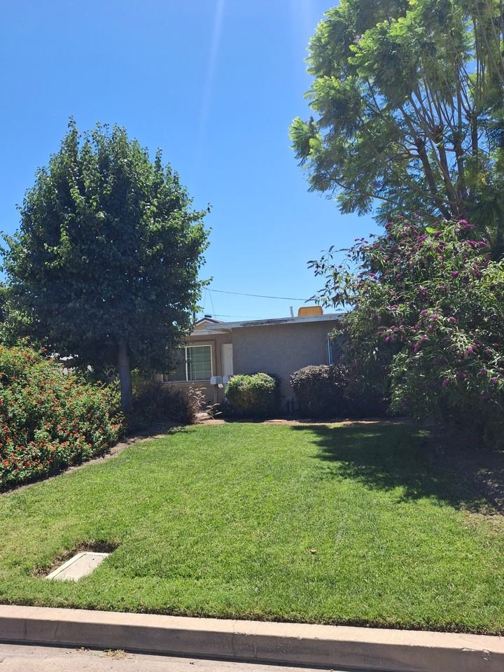 650 Holly Ave - Photo 2 of 2
