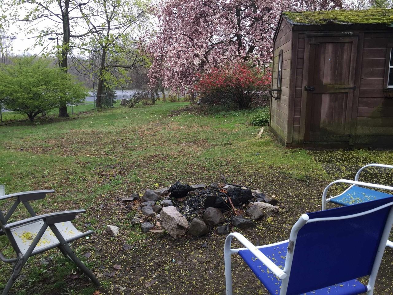 84 S Manheim Blvd - Photo 2 of 7