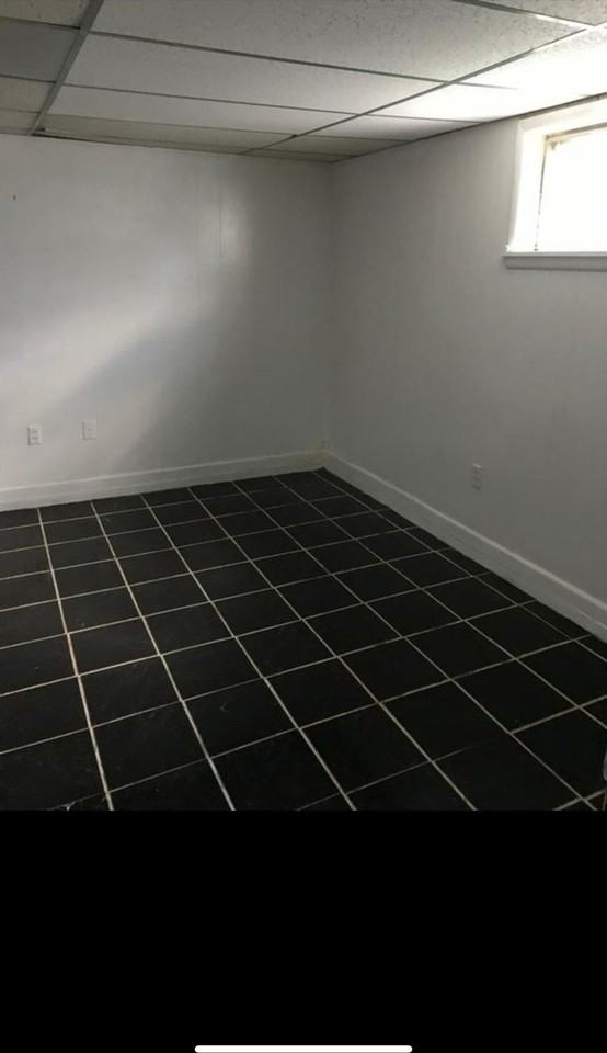 308 Watson Ave - Photo 3 of 9