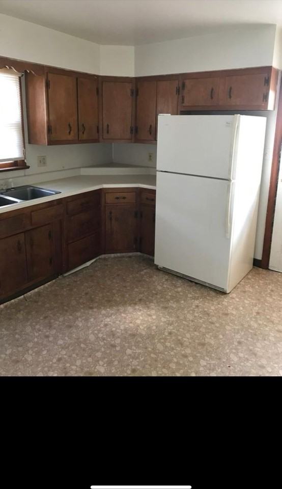 308 Watson Ave - Photo 4 of 9