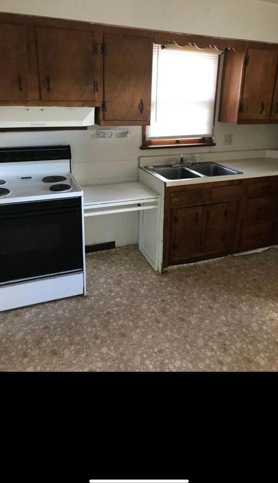 308 Watson Ave - Photo 6 of 9