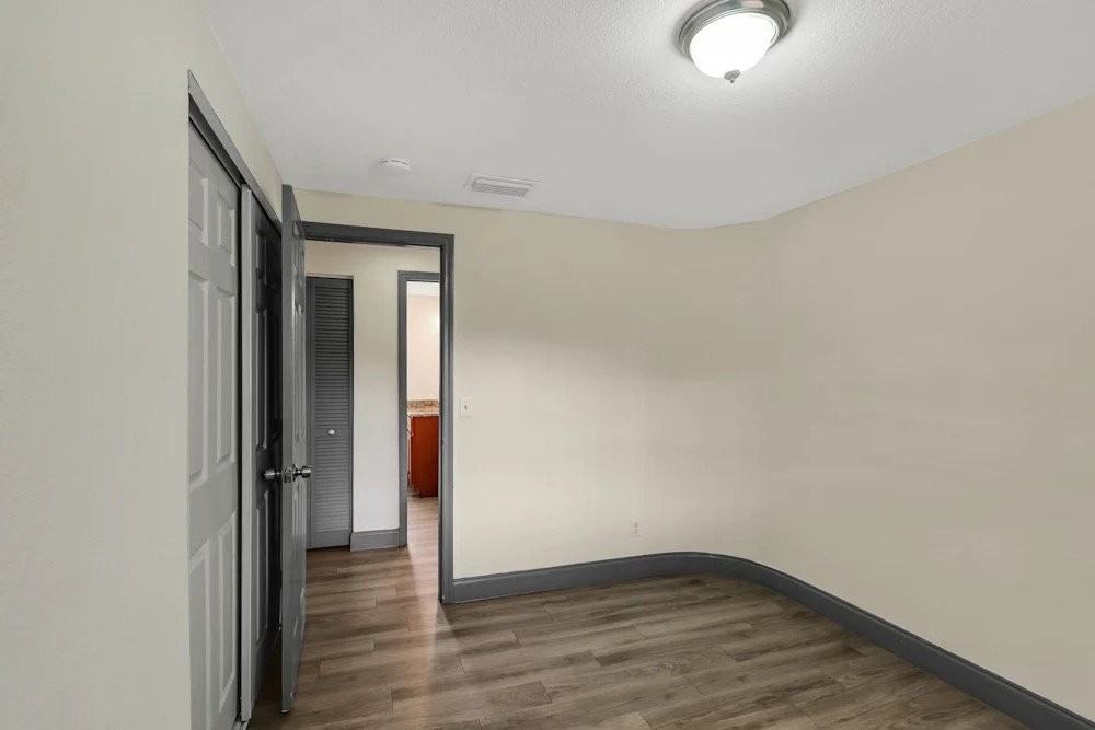 3515 N 35th St - Photo 3 of 6