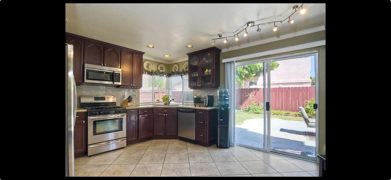 817 Southshore Dr - Photo 6 of 13