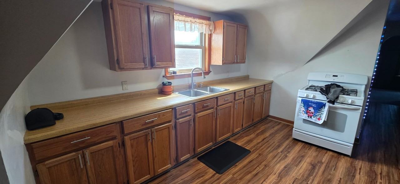 2151 Lake Ave #2ndFL - Photo 2 of 17
