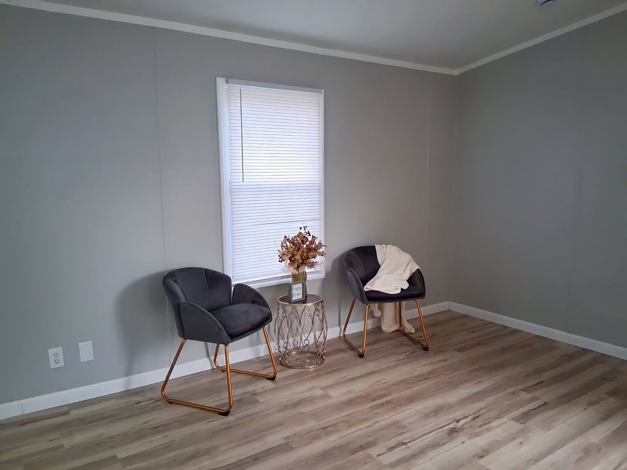16 Deerwood Park - Photo 5 of 13