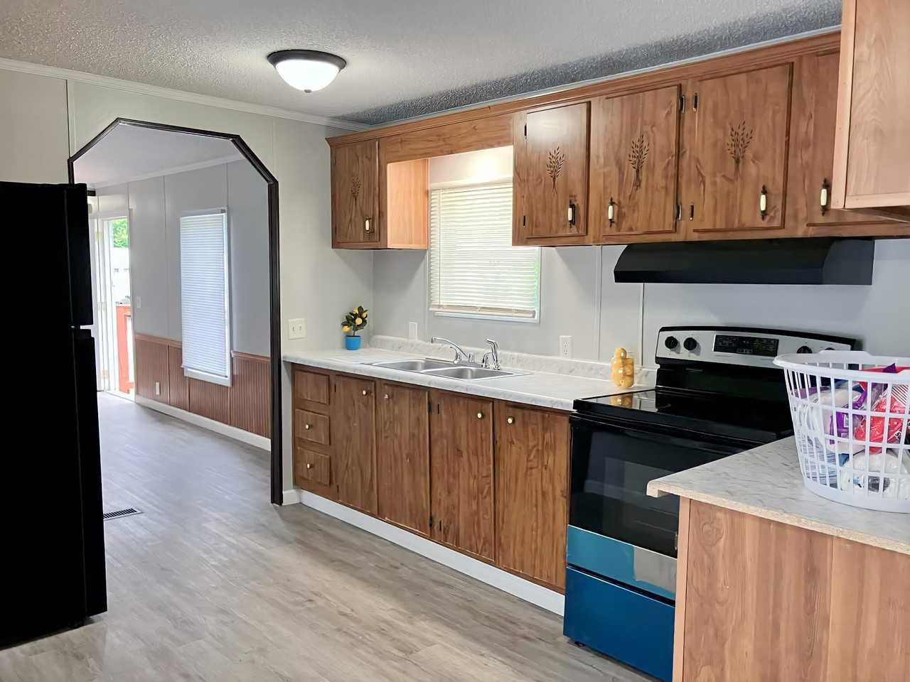 70 Deerwood Park - Photo 3 of 12