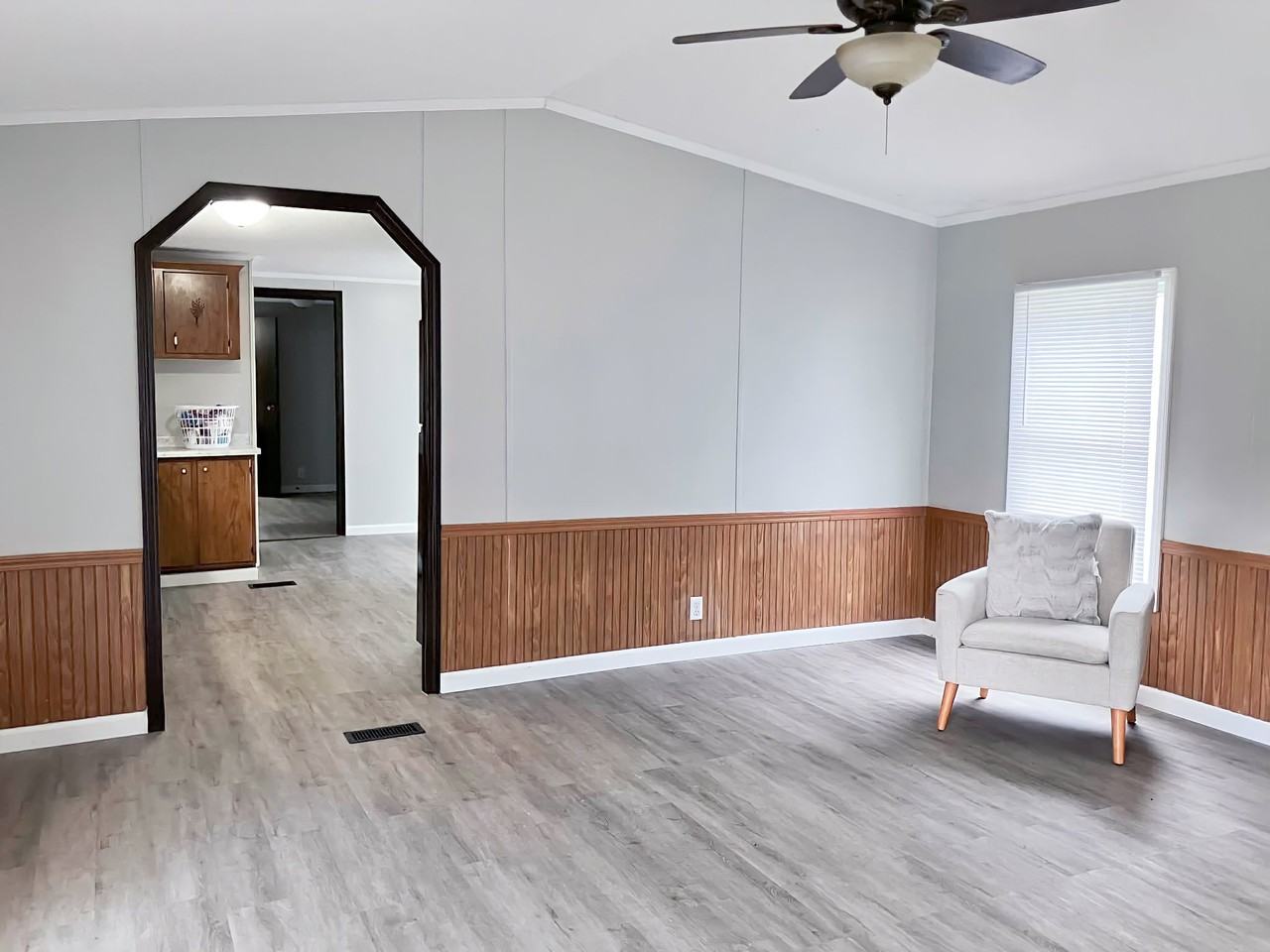 70 Deerwood Park - Photo 4 of 12