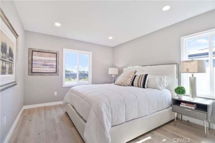 2824 W 177th St - Photo 6 of 12