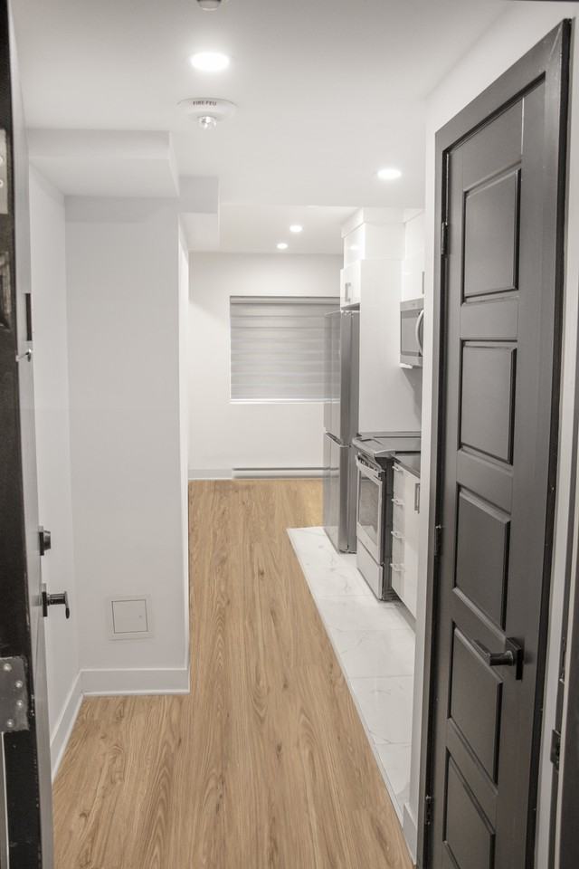 4820 - Photo 2 of 9