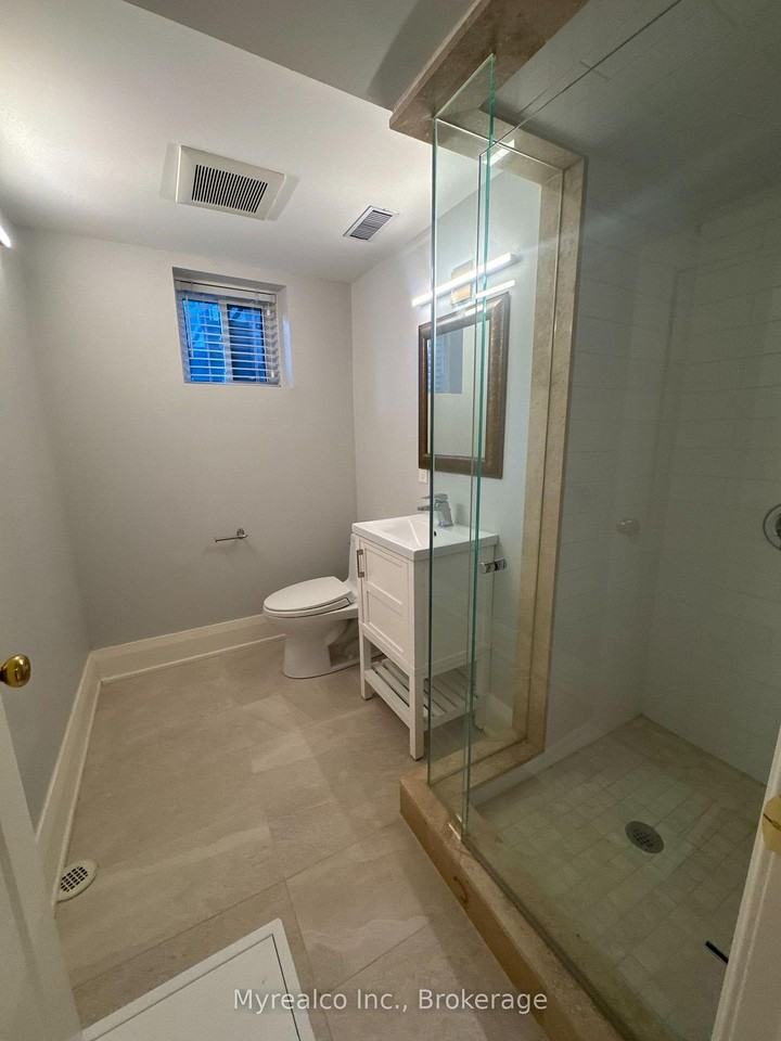 9 Canfield Place - Photo 41