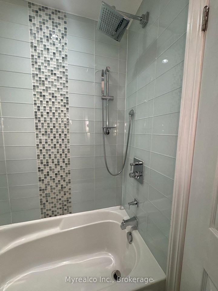9 Canfield Place - Photo 13
