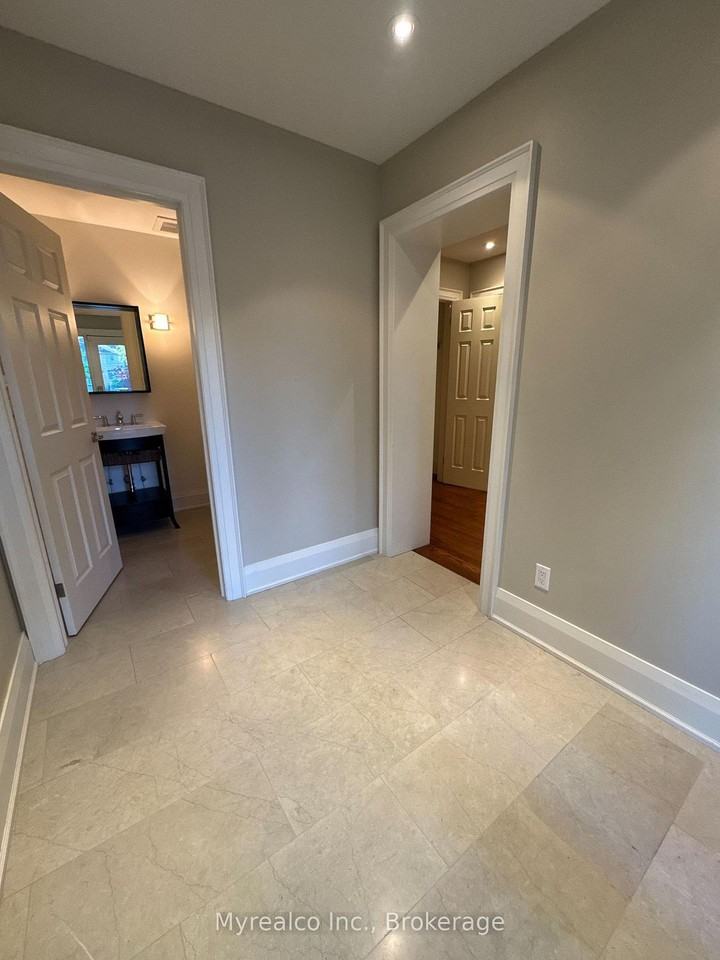 9 Canfield Place - Photo 40