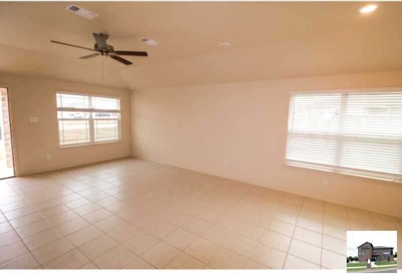 1705 Montell St #A - Photo 3 of 32