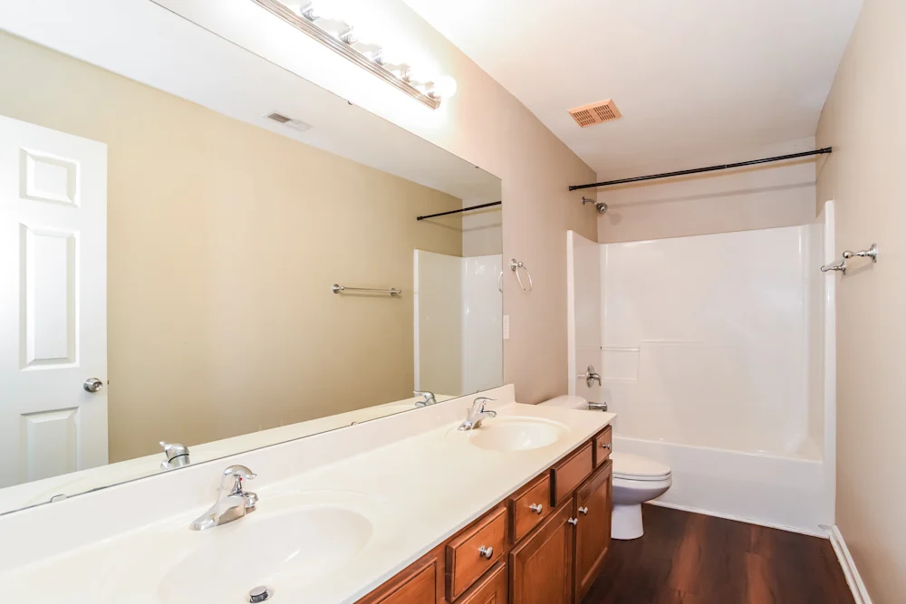 3708 Wingfield Dr #NA - Photo 6 of 7