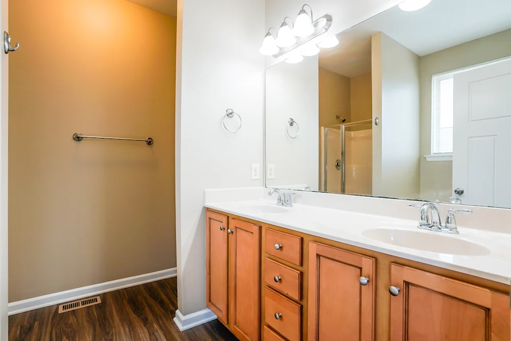 61 Crest Cir #NA - Photo 3 of 7