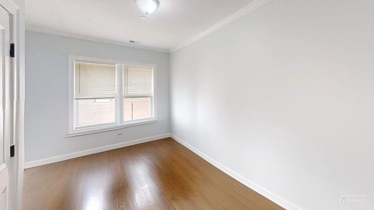 2969 Washington St #2 - Photo 4 of 8