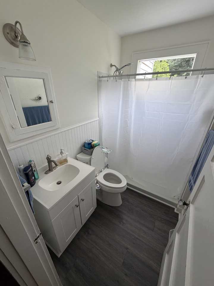 202 Mayfield Dr #NA - Photo 3 of 14