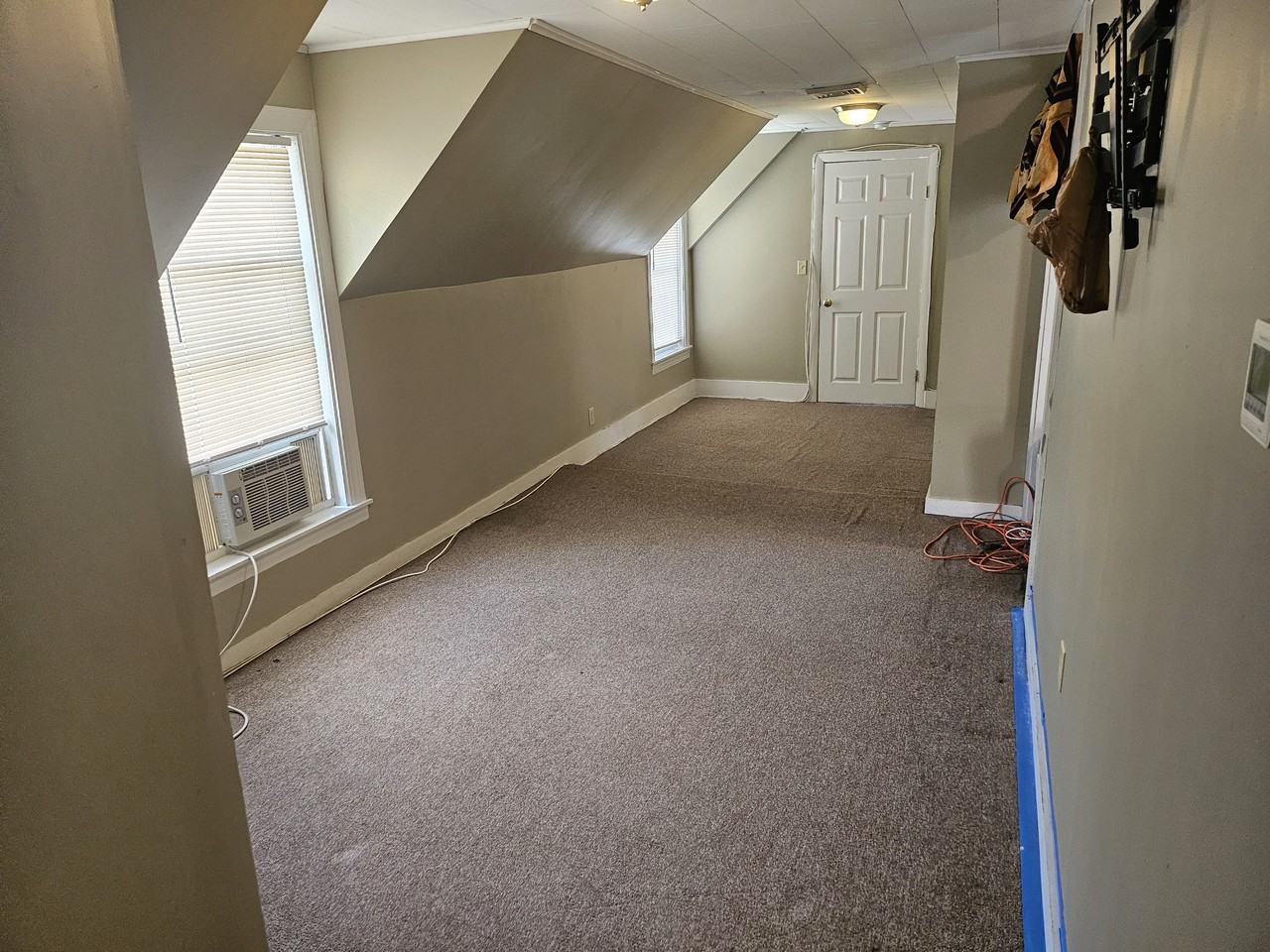 280 Main St #6 - Photo 4 of 9