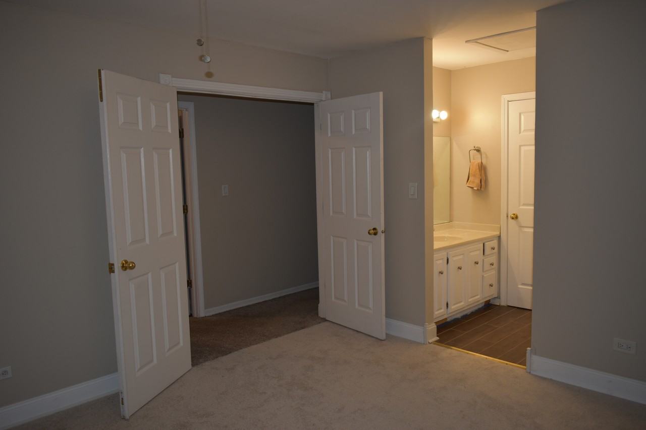 811 Ottawa Ct #NA - Photo 5 of 11