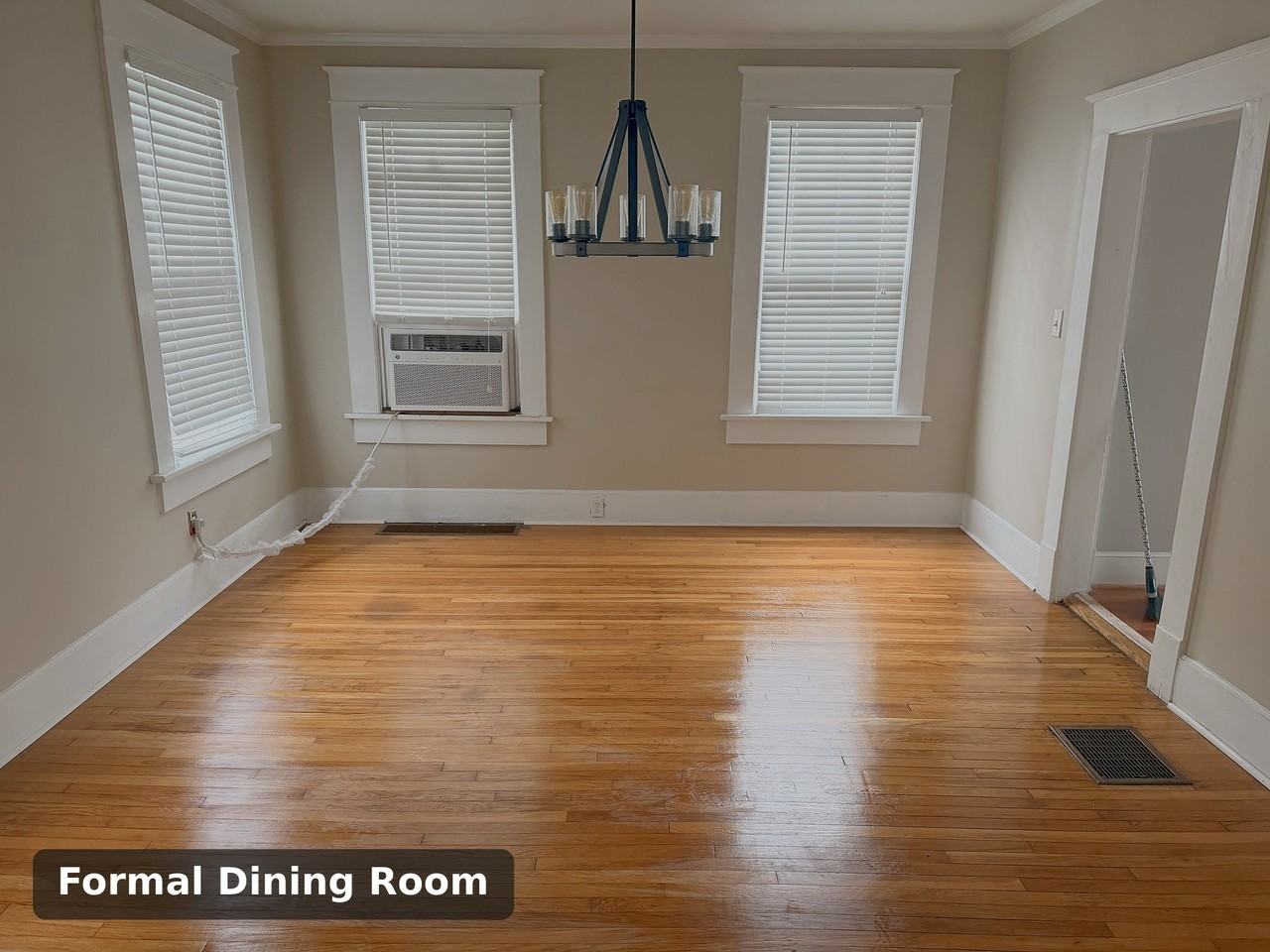 568 S Irwin Ave #NA - Photo 7 of 22
