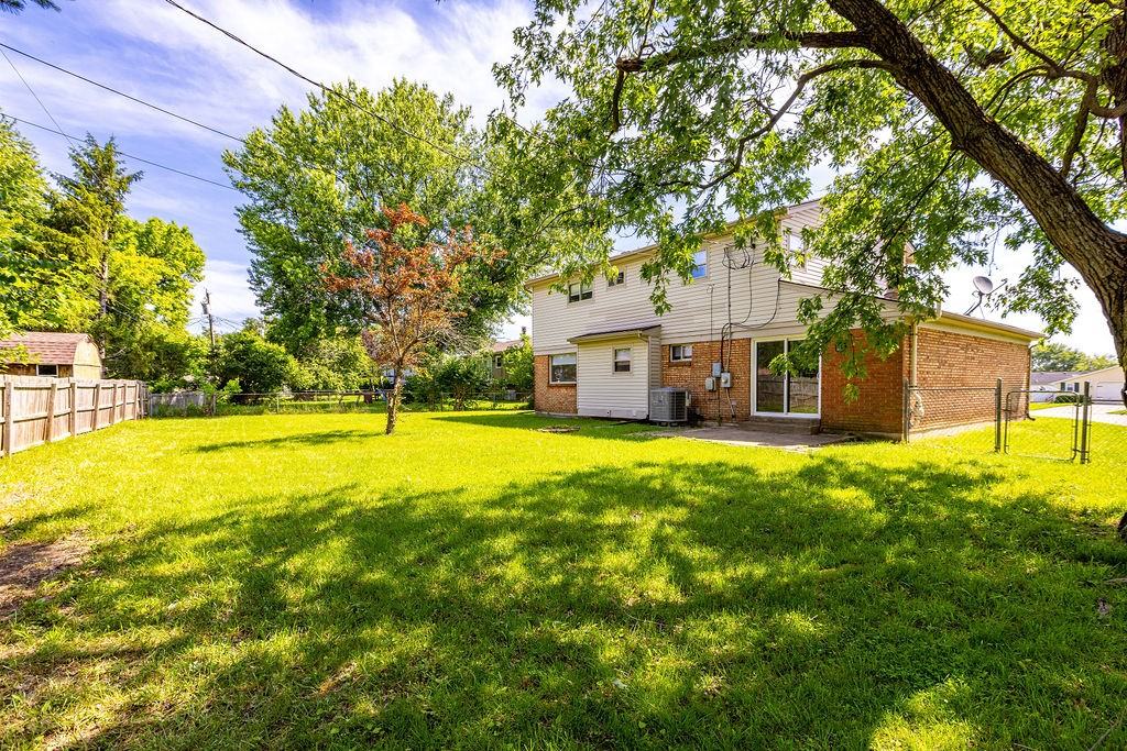 965 Rustic Ct #NA - Photo 2 of 13