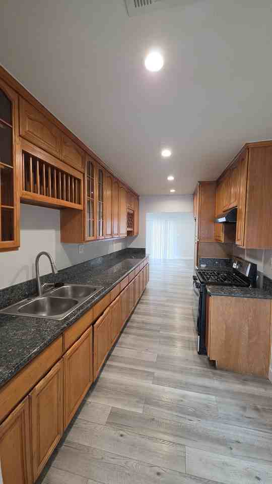 12478 Norris Ave #NA - Photo 5 of 11