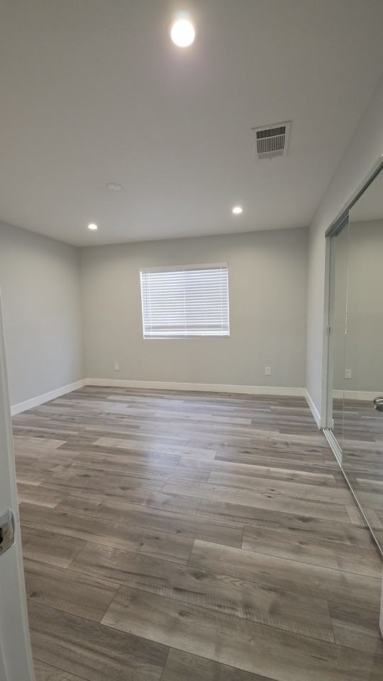 12478 Norris Ave #NA - Photo 7 of 11