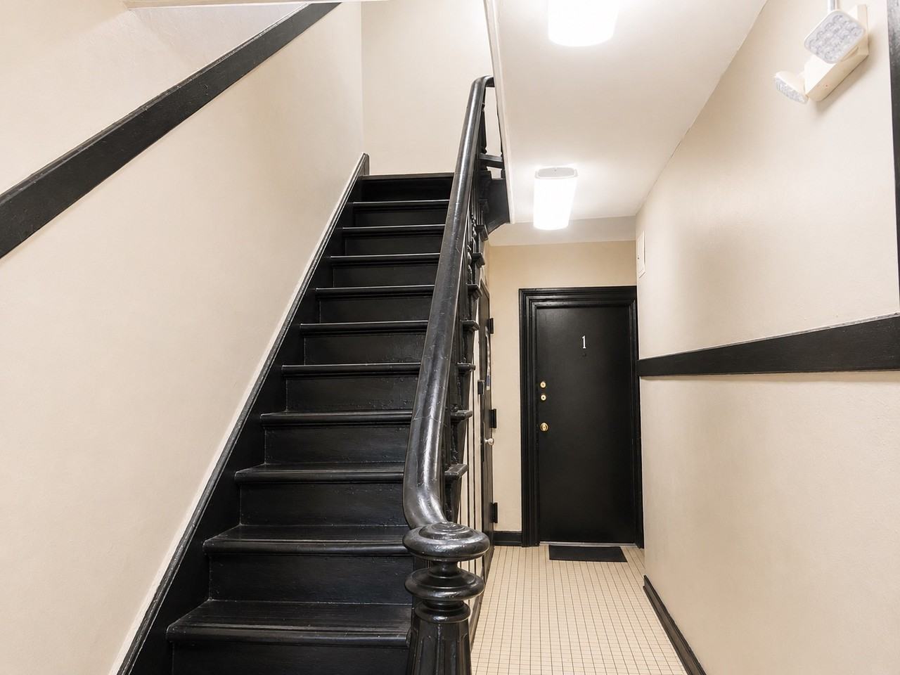 4 N Bleeker St #2ndFL4 - Photo 2 of 20