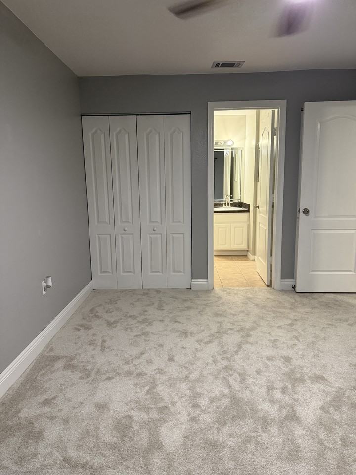 90 Hidden Lake Dr #112 - Photo 2 of 10