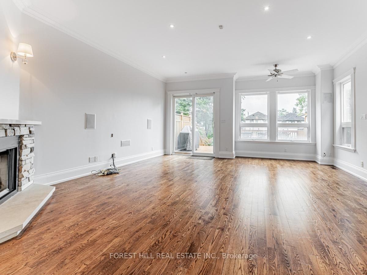 415 Deloraine Avenue - Photo 10