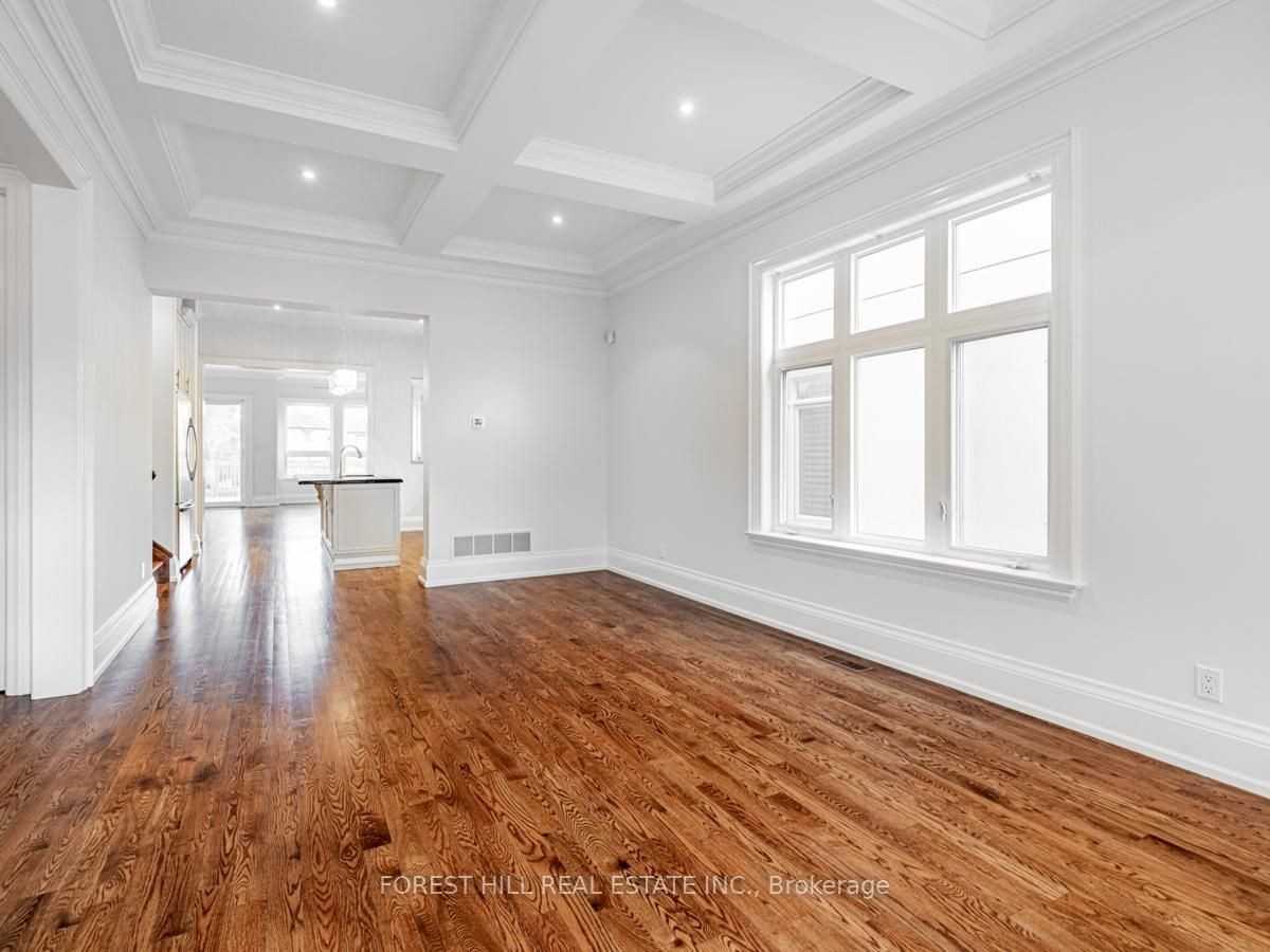415 Deloraine Avenue - Photo 18