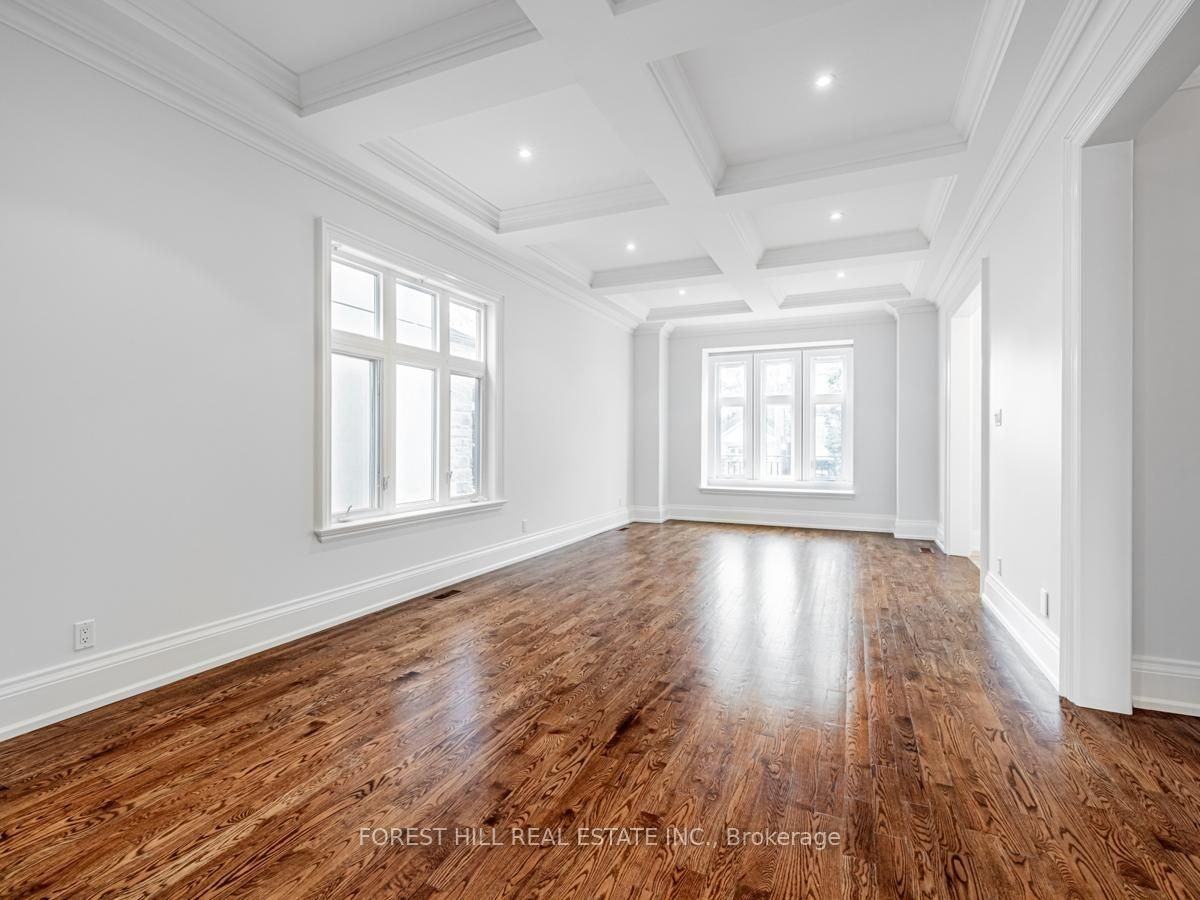 415 Deloraine Avenue - Photo 17