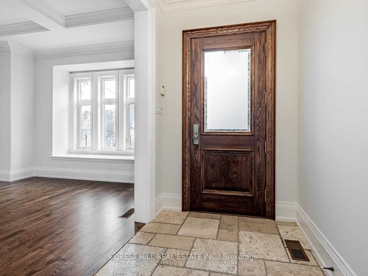 415 Deloraine Avenue - Photo 28
