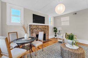 featured image of 300 E 30th St