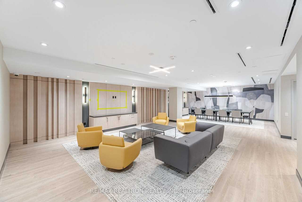 664 Spadina Avenue - Photo 20