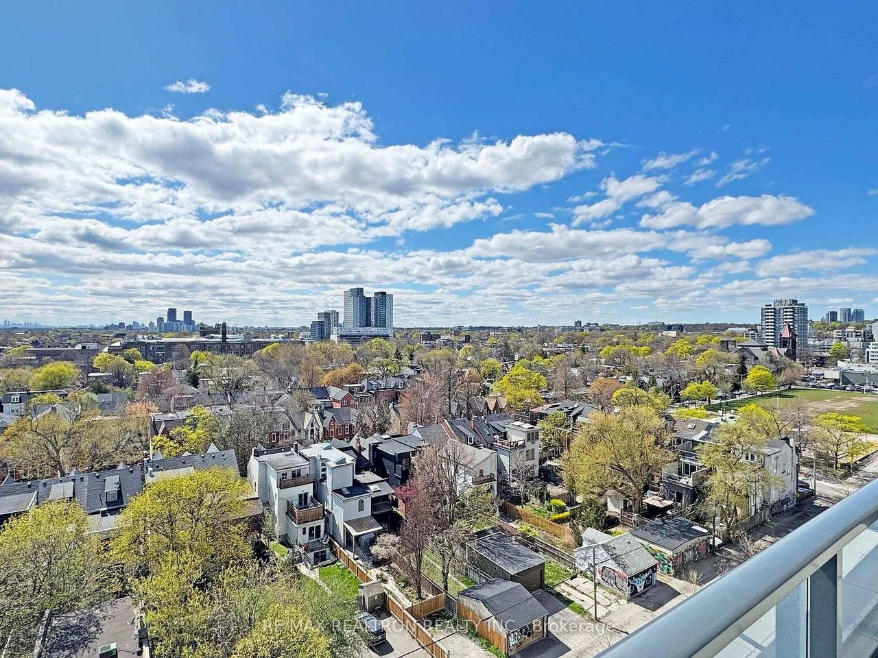 664 Spadina Avenue - Photo 17