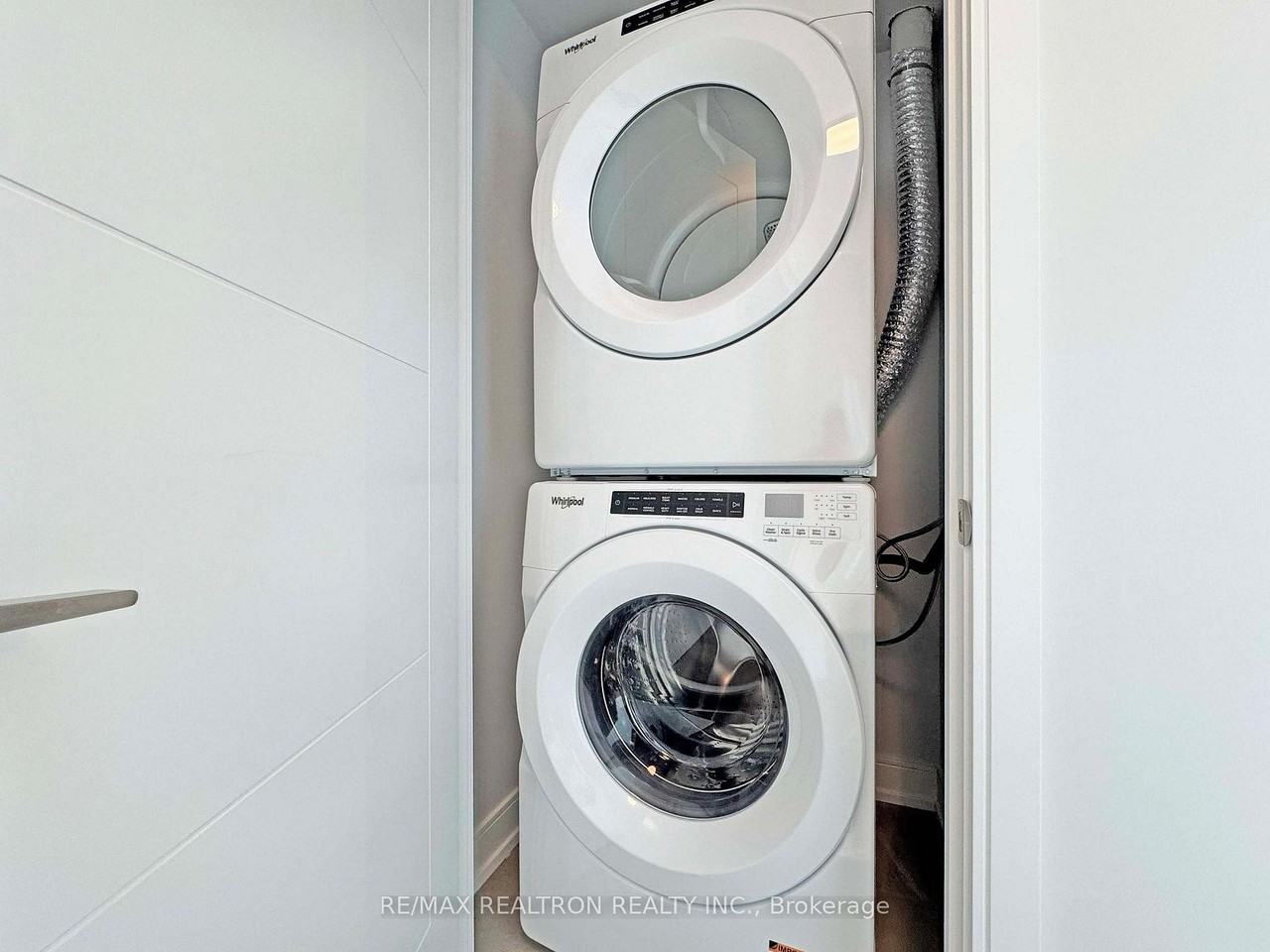 664 Spadina Avenue - Photo 13