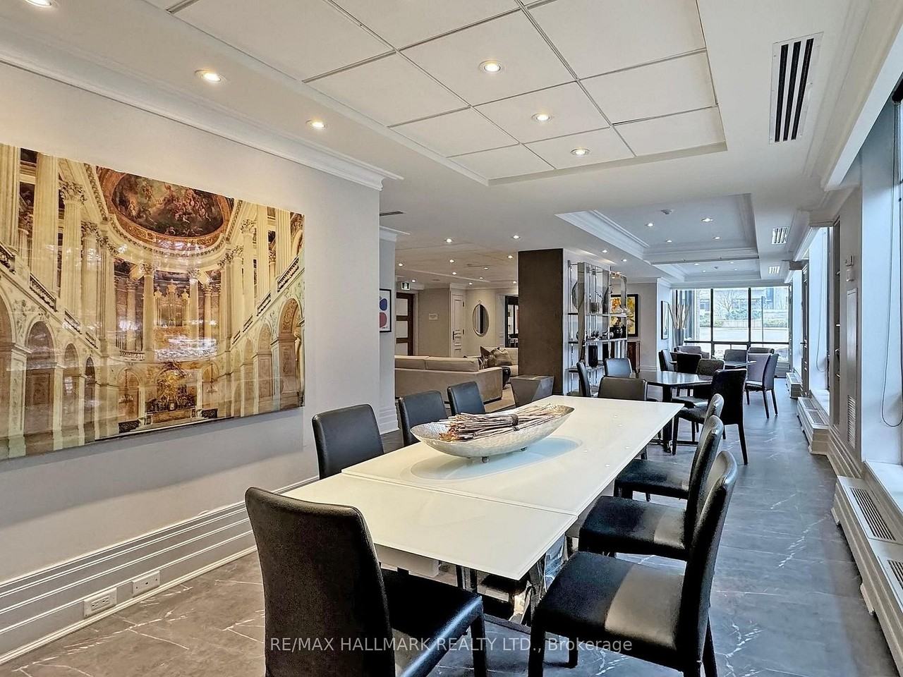 619 Avenue Road - Photo 12