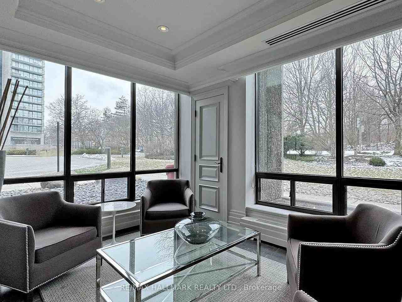 619 Avenue Road - Photo 13