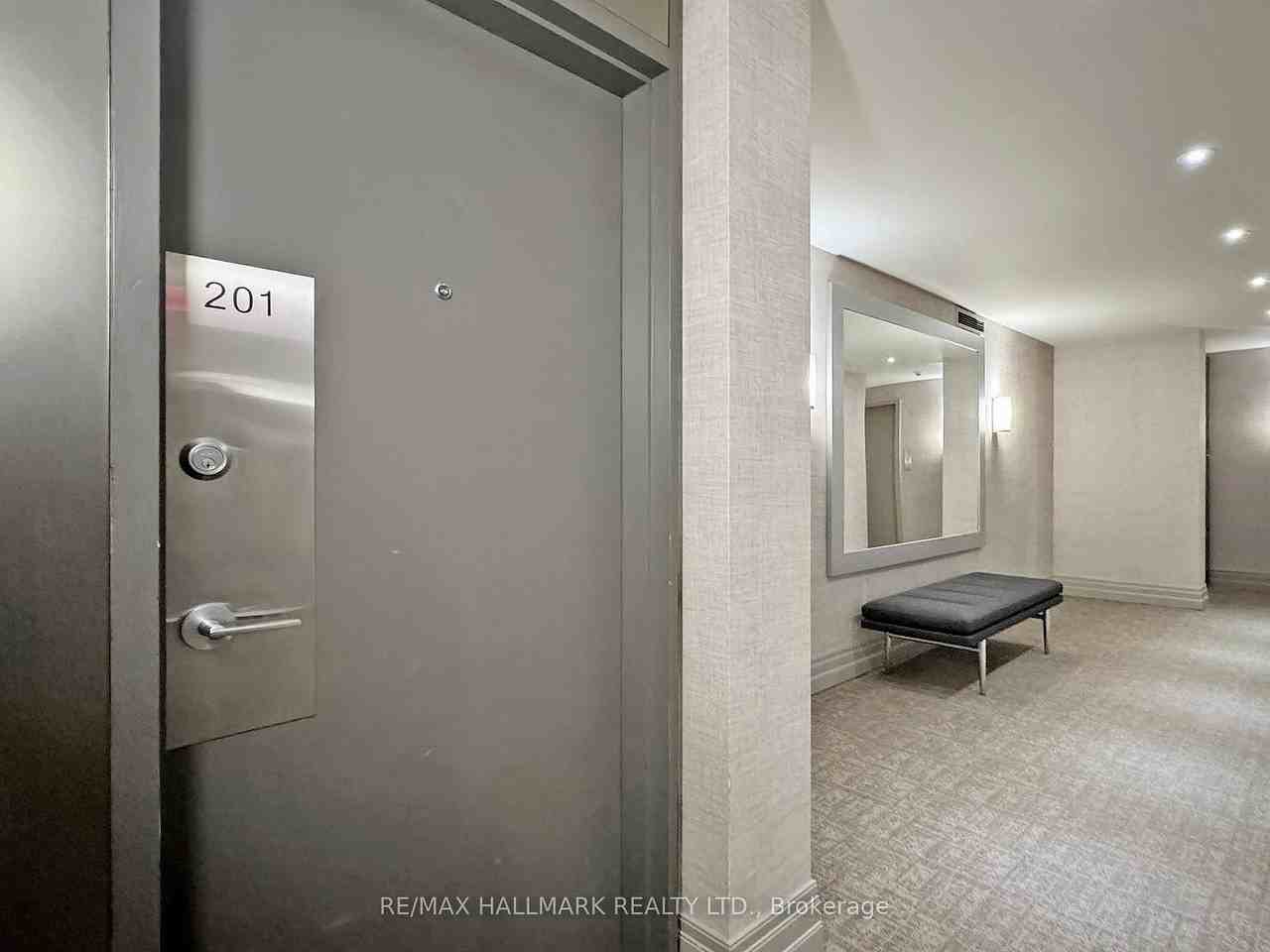 619 Avenue Road - Photo 25