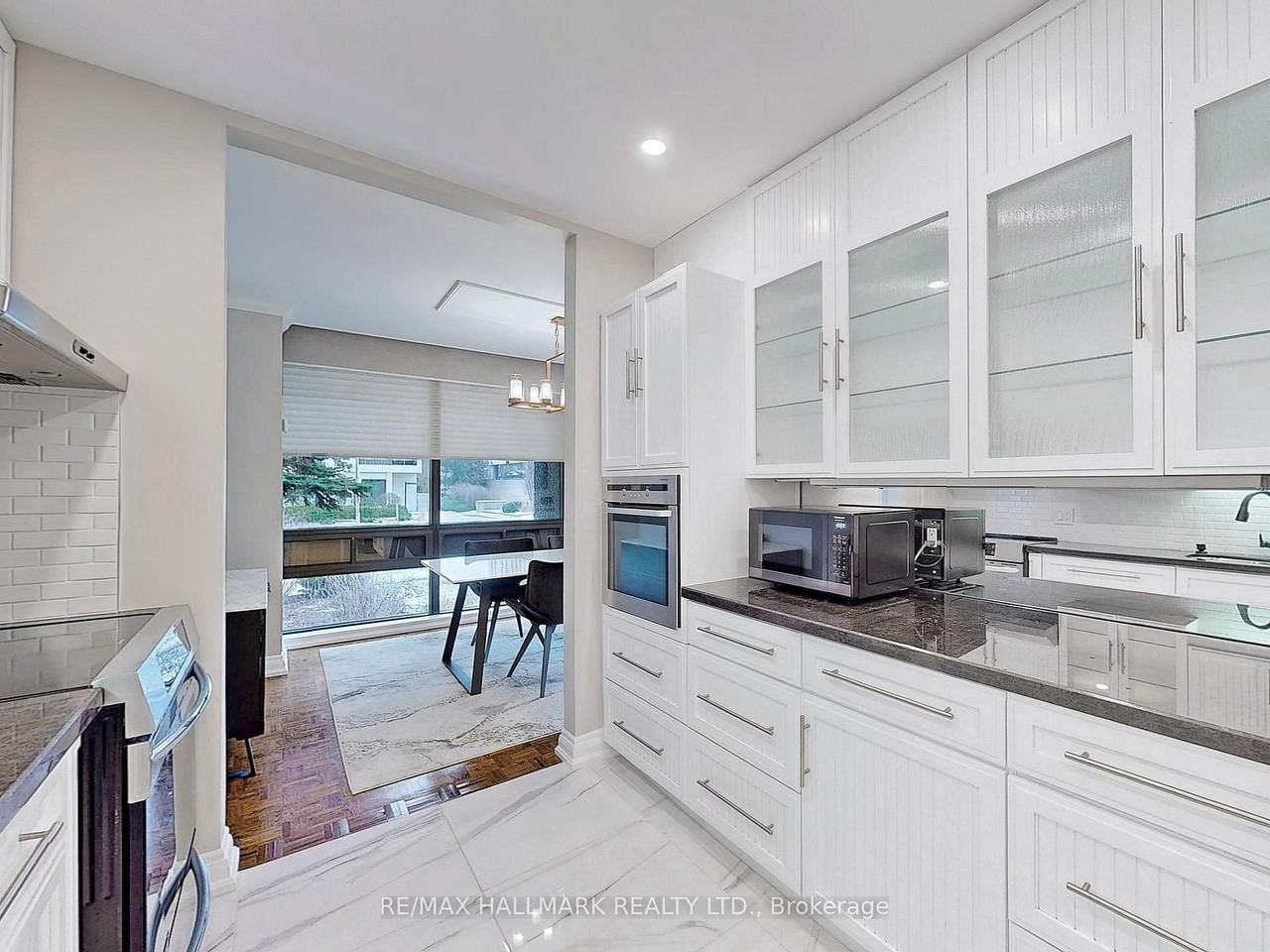 619 Avenue Road - Photo 20