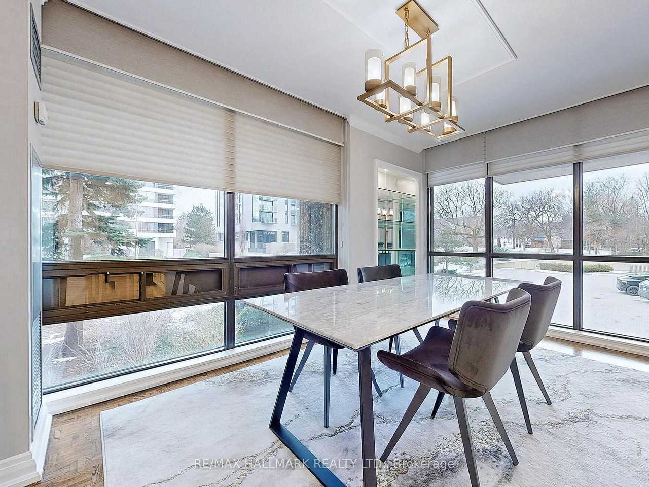 619 Avenue Road - Photo 10