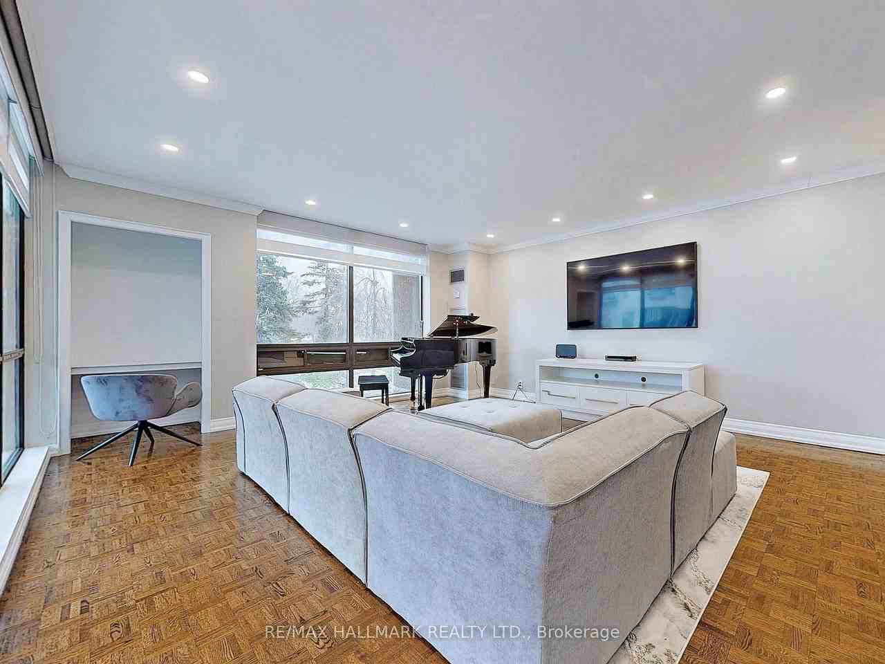 619 Avenue Road #201 - Photo 3 of 40