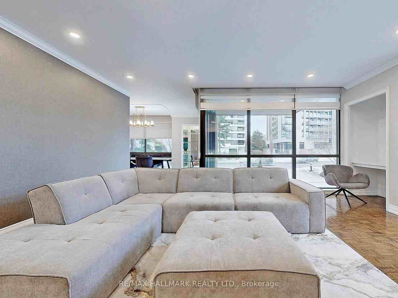 619 Avenue Road #201 - Photo 5 of 40